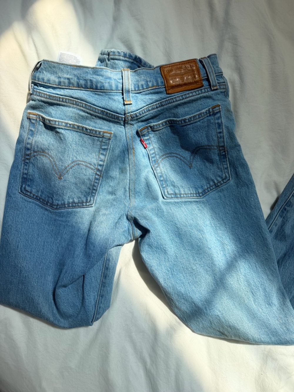 Levi’s Premium Wedgie Straight Jeans | Size 27 - Picture 5 of 6